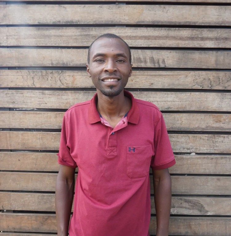 Peter Njoroge Waweru, Manager